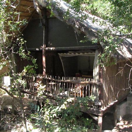 Caprivi Houseboat Safari Lodge Katima Mulilo Ngoại thất bức ảnh
