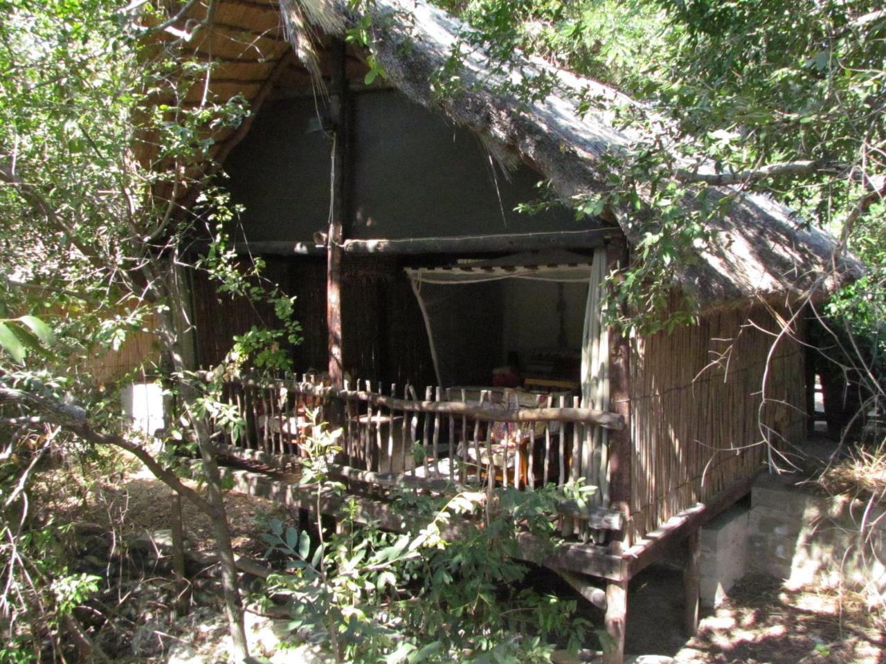 Caprivi Houseboat Safari Lodge Katima Mulilo Ngoại thất bức ảnh